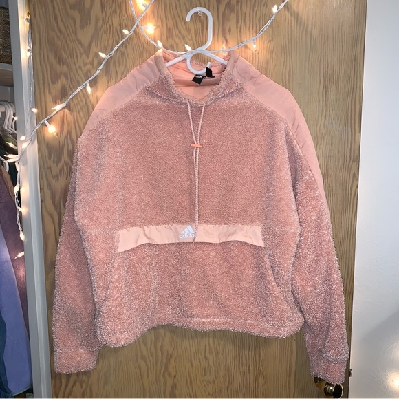 ADIDAS SHERPA - MINT CONDITION - Picture 1 of 4